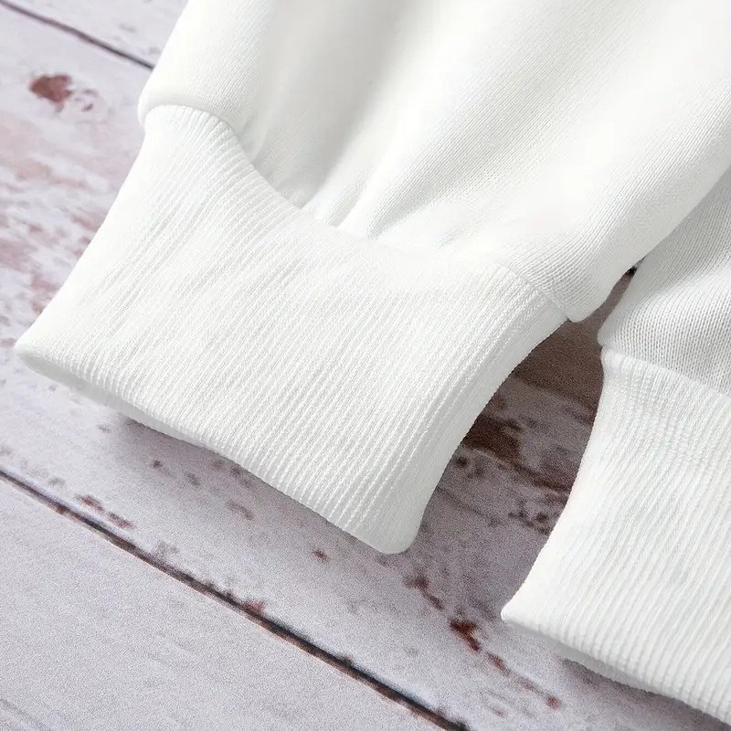 เสื้อสเวตเชิ้ตคอวีลายอุลตร้าแม - Winter Clothing In Japan บทวิจารณ์และราคา